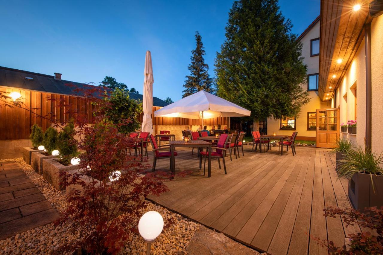 Hotel Zum Steinhof Bad Blankenburg Exteriör bild